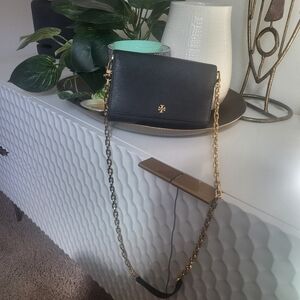 Tory Bruch Wallet-Crossbody